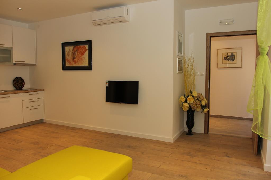 Apartment House Vitaic Supetar Quarto foto
